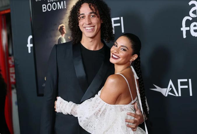 vanessa hudgens cole tucker comprometidos