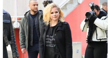 Avril Lavigne en la Paris Fashion Week