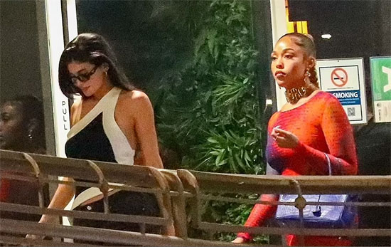 Kylie Jenner y Jordyn Woods reunidas!!