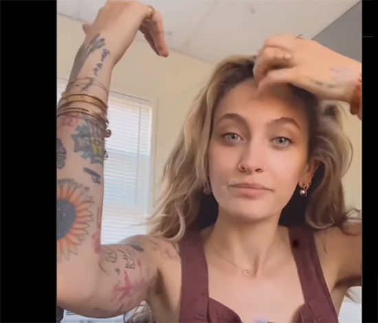 Paris Jackson criticó el abuso de los fans de su padre en el post del cumple del Rey Del Pop