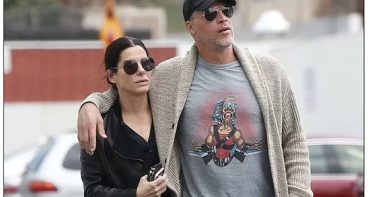 El novio de Sandra Bullock, Bryan Randall murió a los 57