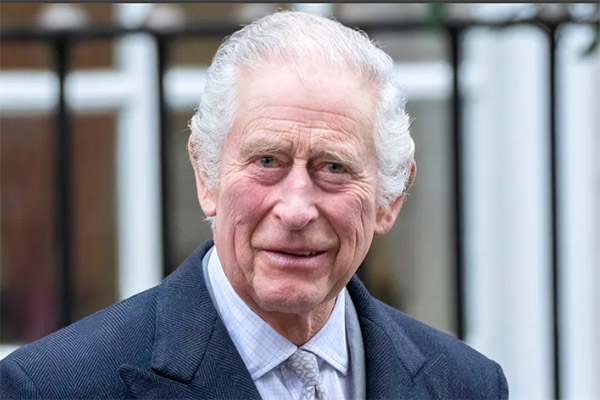 king charles III diagnosticado cancer