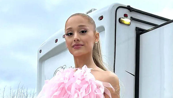 Ariana Grande comparte su verdad en su nuevo disco Eternal Sunshine