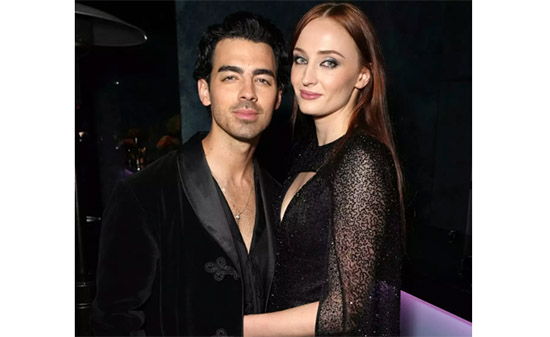 Sophie Turner pide reactivar divorcio de Joe Jonas