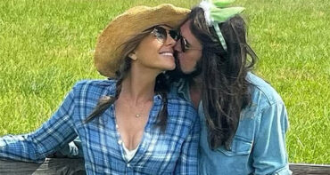 Elizabeth Hurley y Billy Ray Cyrus son pareja!! WTF?