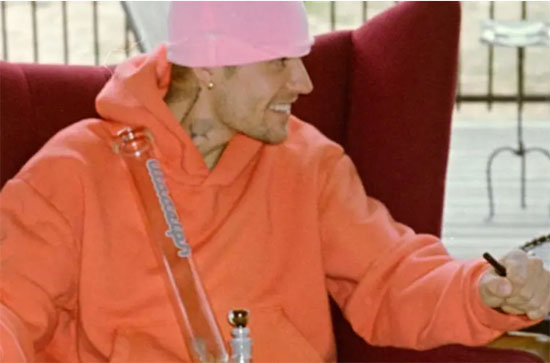 Justin Bieber no quiere estar sobrio
