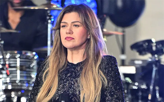 Kelly Clarkson canceló sus conciertos debut en Las Vegas por problemas personales