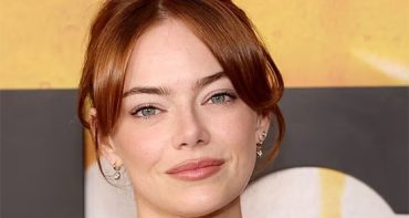 Emma Stone bellísima en la premier de Bugonia en NYC