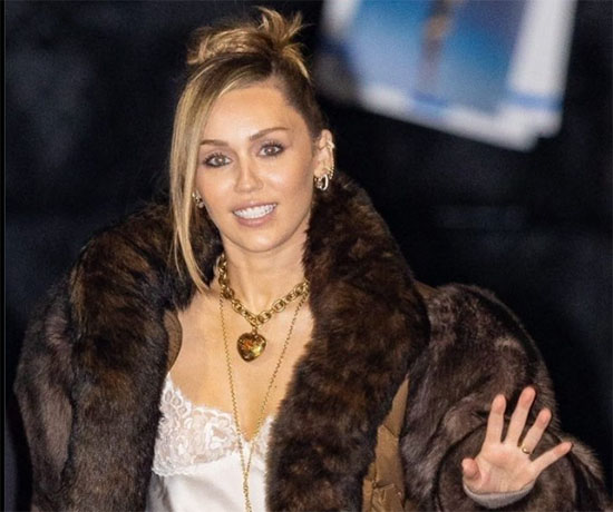 Miley Cyrus más hermosa que nunca vuelve a su era Hannah Montana