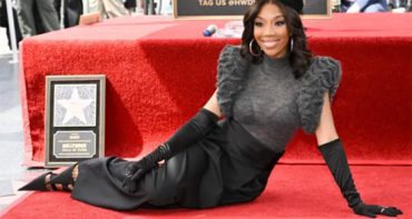 Brandy recibe su estrella en el Paseo de la Fama de Hollywood