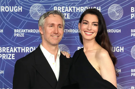 Anne Hathaway y su esposo Adam Shulman