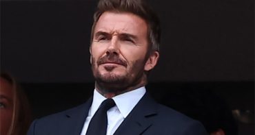 La cabellera de David Beckham no es real?