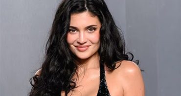 Kylie Jenner actuará en una serie producida por Kim Kardashian
